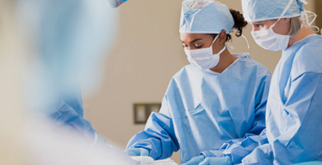 Two surgeons in OR